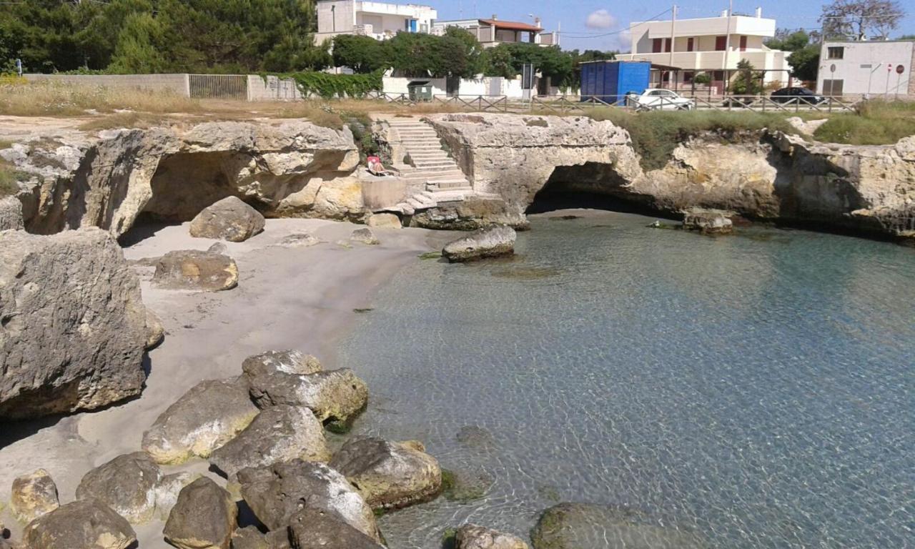 Hotel Mare Blu Torre dell'Orso Exteriör bild